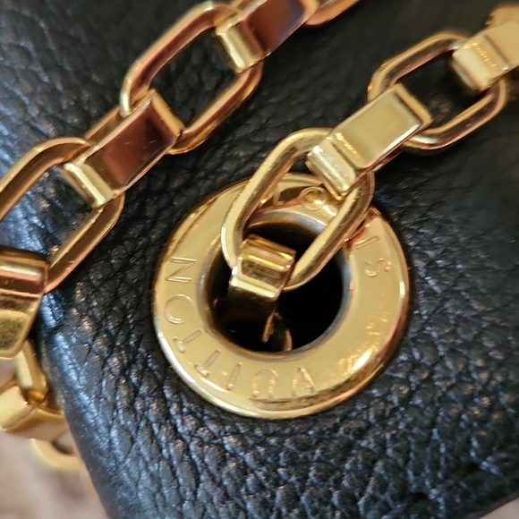 Louis Vuitton, Pallas Chain Monogram Canvas with Calfskin - Picture 13 of 16